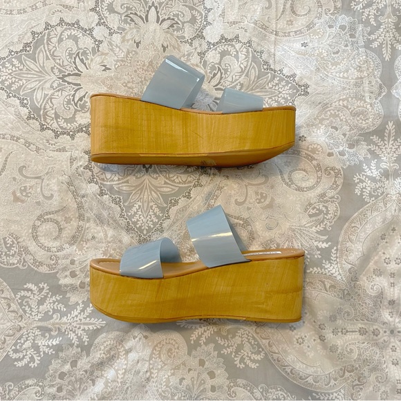 NEW Steve Madden Confession Blue Vinyl Sandal - Picture 11 of 12